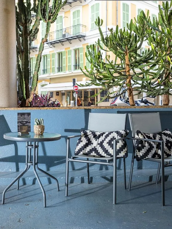 Hotel Hôtel Nice Riviera